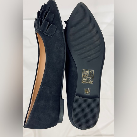 Journee Coll. Judy Black Ruffled Pointed Toe Ballet Slip On Flat Shoe 6 … - Picture 14 of 16